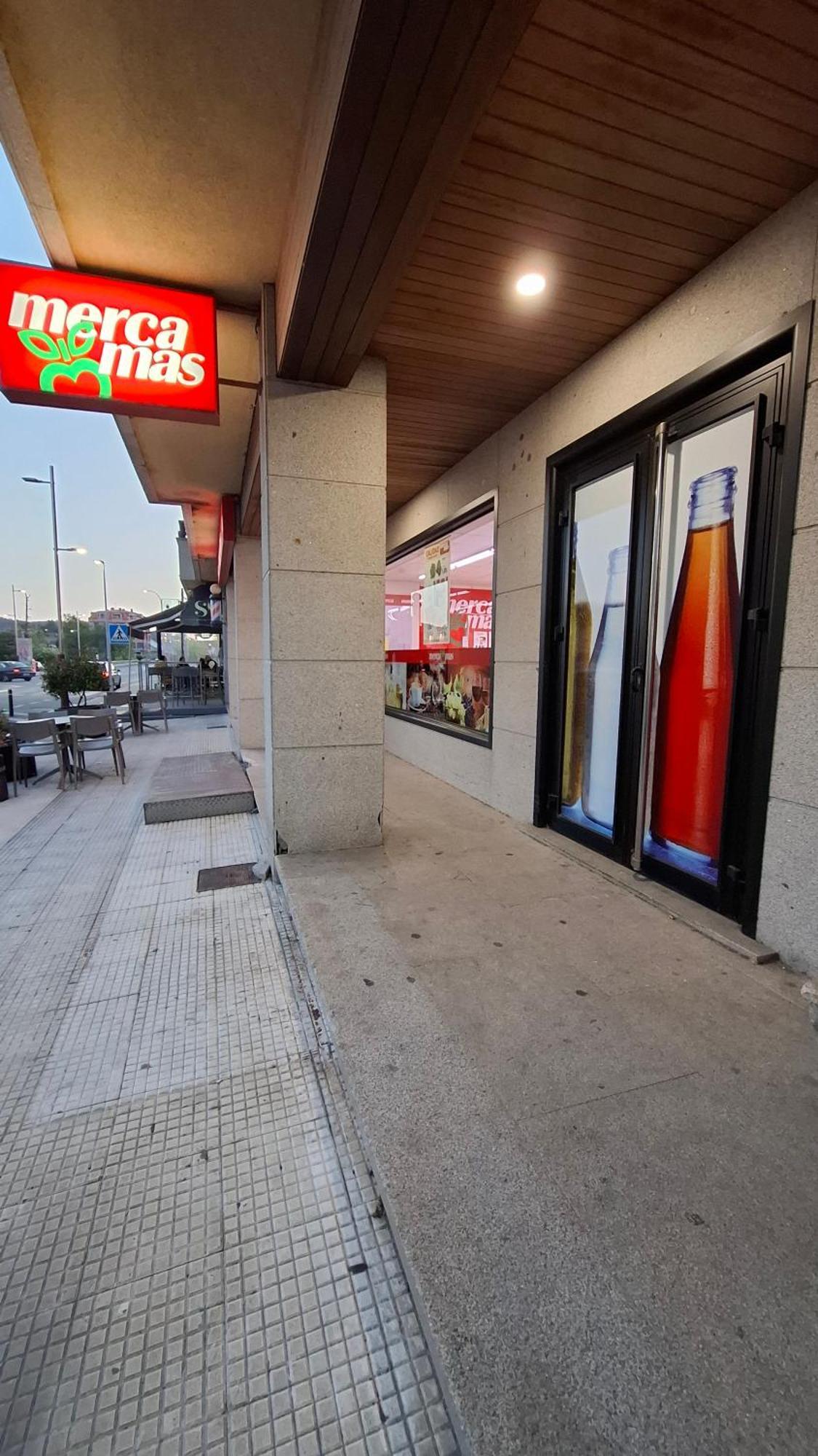 Piso Amplio Y Centrico En Dena * Meano